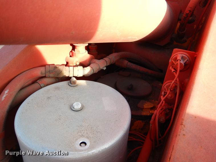 image for item DJ0802 1991 Ford F600  bucket truck