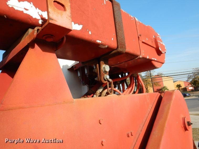 image for item DJ0802 1991 Ford F600  bucket truck