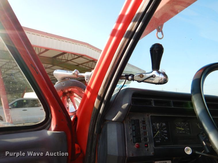 image for item DJ0802 1991 Ford F600  bucket truck