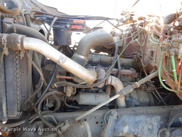 image for item DK3421 1989 Ford L8000  tank truck