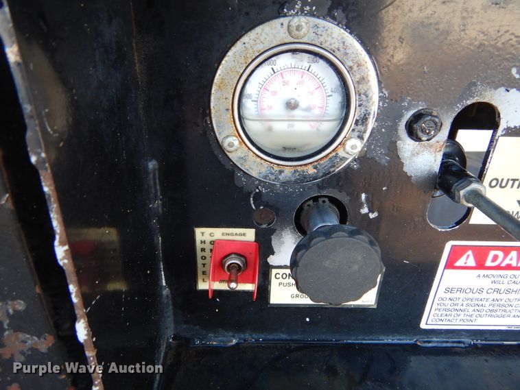 image for item DK3438 2006 Ford F750 Super Duty  bucket truck