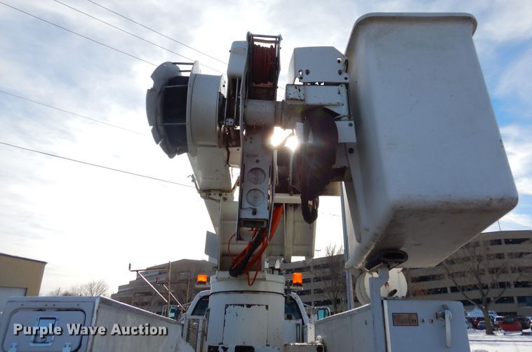 image for item DK3438 2006 Ford F750 Super Duty  bucket truck