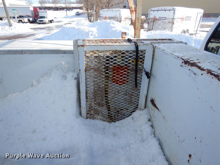 image for item DK3438 2006 Ford F750 Super Duty  bucket truck