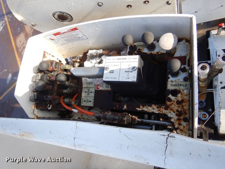 image for item DK3438 2006 Ford F750 Super Duty  bucket truck