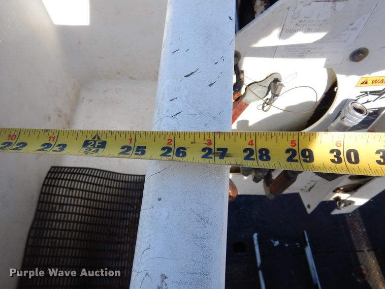 image for item DK3438 2006 Ford F750 Super Duty  bucket truck