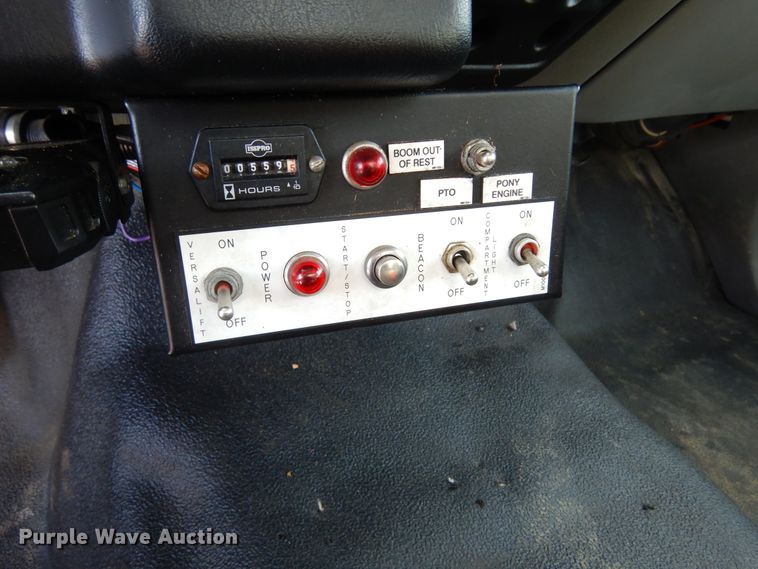 image for item DK3438 2006 Ford F750 Super Duty  bucket truck