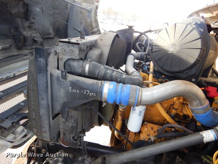 image for item DK3438 2006 Ford F750 Super Duty  bucket truck