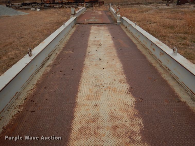 image for item DL0697 (2) piece scale