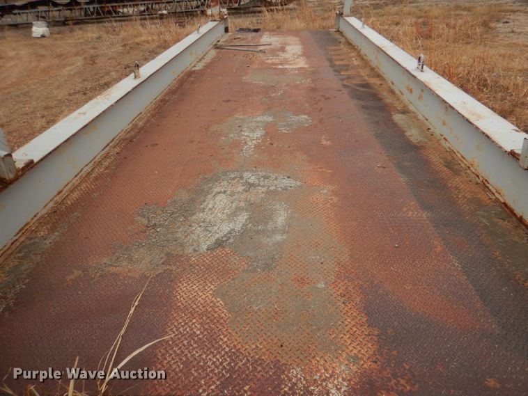 image for item DL0697 (2) piece scale