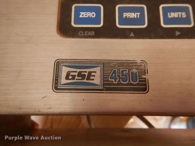 image for item DL0697 (2) piece scale