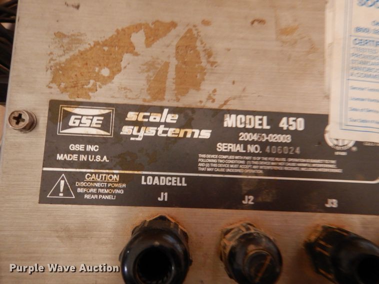 image for item DL0697 (2) piece scale