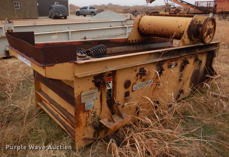 image for item DL0698 (2) screens