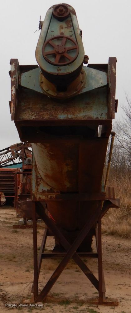 image for item DL0703 Wemco Sand Prep  screw conveyor