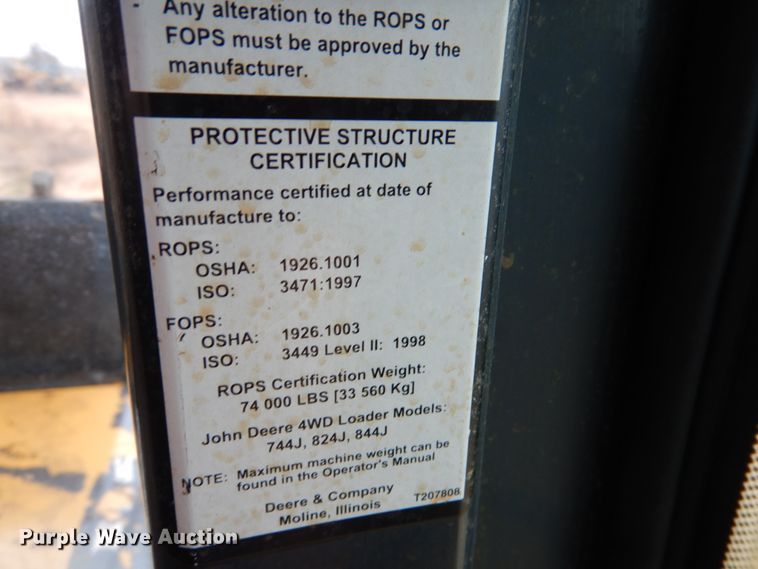 image for item DL0705 2006 John Deere 824J  wheel loader