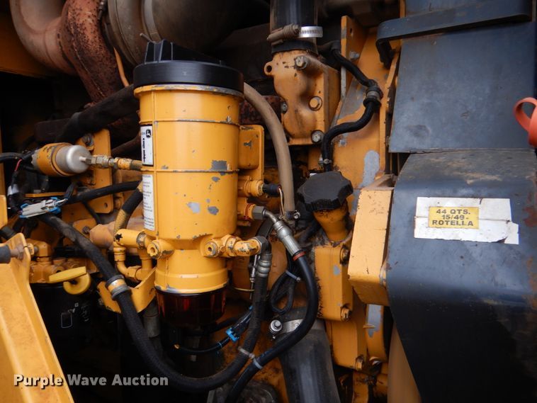 image for item DL0705 2006 John Deere 824J  wheel loader