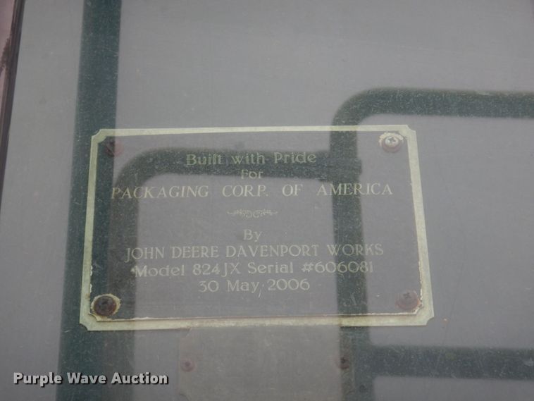 image for item DL0705 2006 John Deere 824J  wheel loader