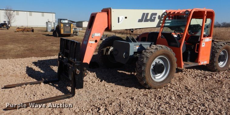 image for item DL0706 2007 JLG G9-43A  telehandler
