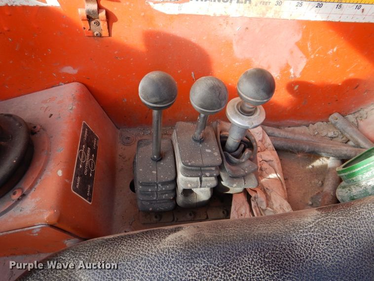 image for item DL5889 2001 Lull 1044C-54 Series II  telehandler