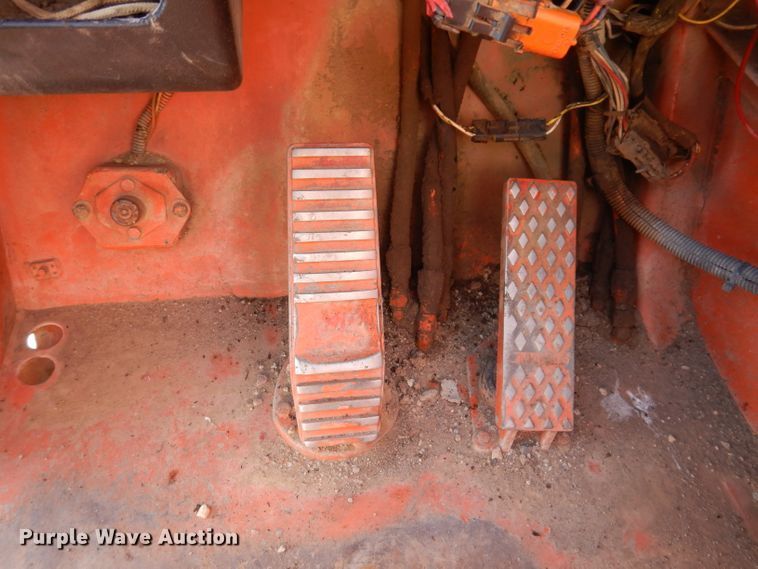 image for item DL5889 2001 Lull 1044C-54 Series II  telehandler