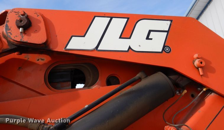 image for item DL5889 2001 Lull 1044C-54 Series II  telehandler