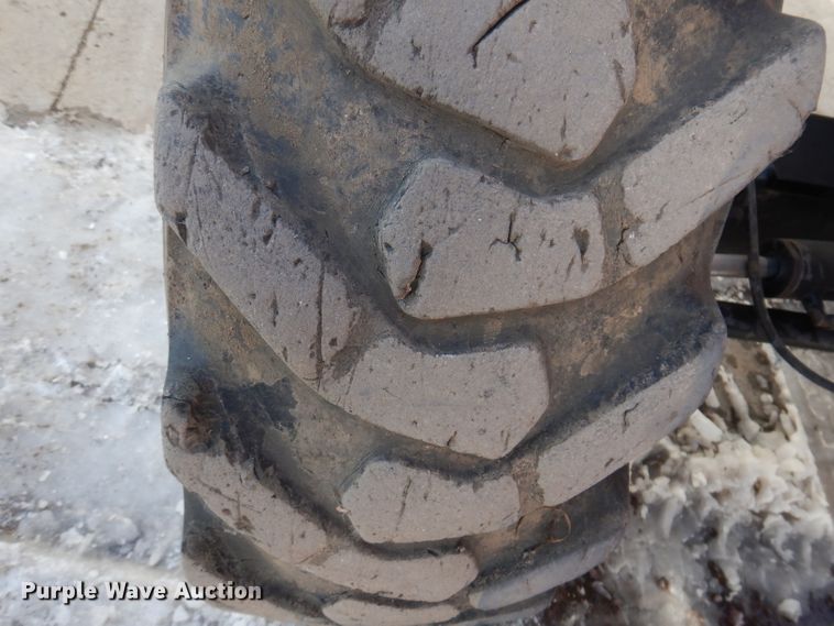 image for item DL5889 2001 Lull 1044C-54 Series II  telehandler