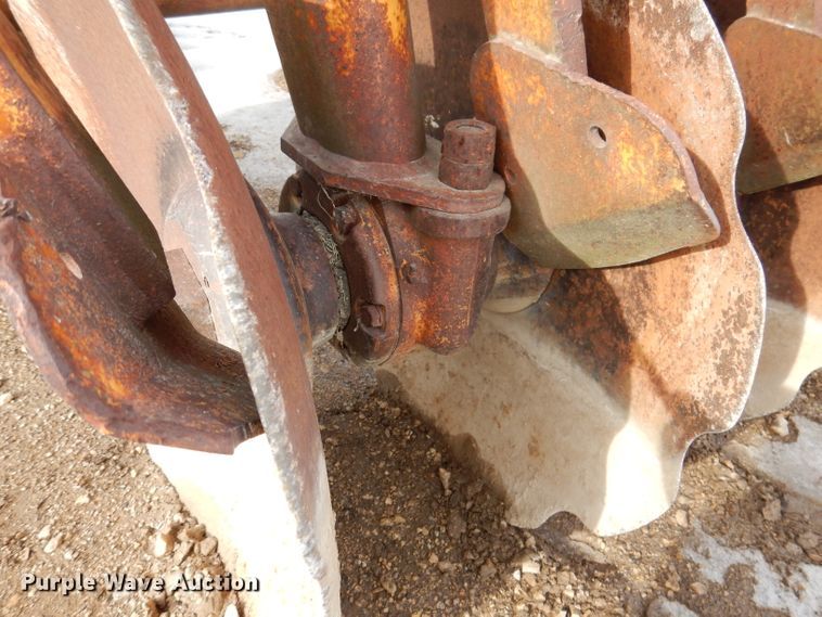 image for item DL5891 Rome TAW 16-28  off-set disk