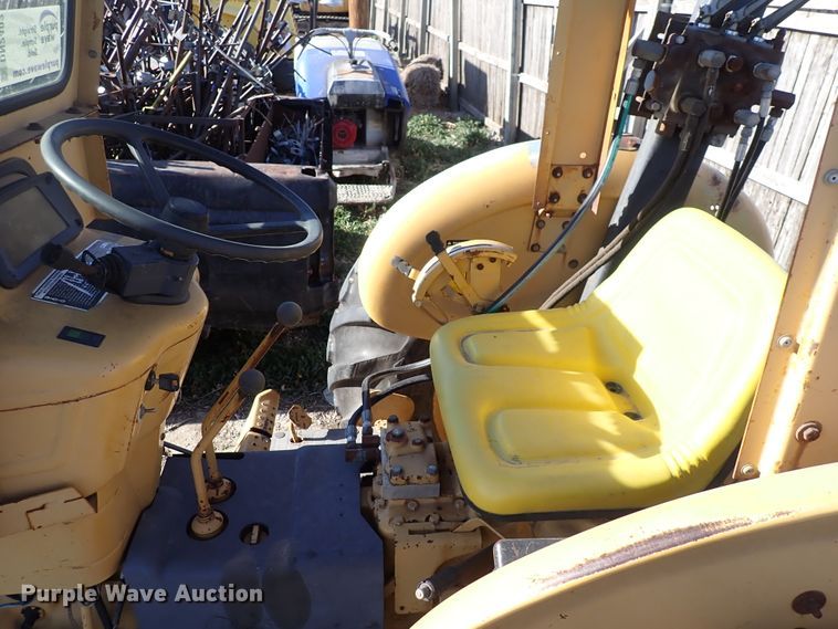 image for item DN2402 Ford 250C  tractor