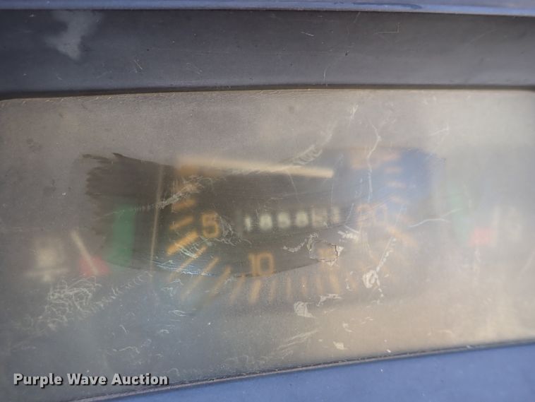 image for item DN2402 Ford 250C  tractor