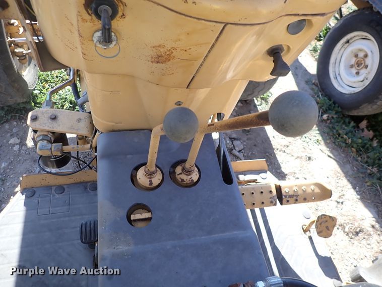 image for item DN2402 Ford 250C  tractor