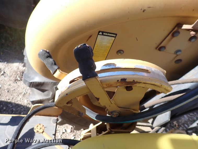 image for item DN2402 Ford 250C  tractor