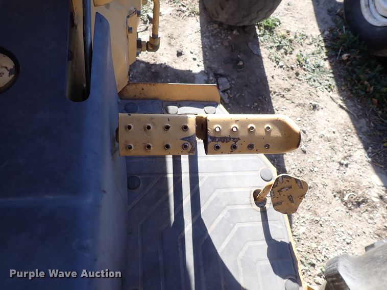 image for item DN2402 Ford 250C  tractor