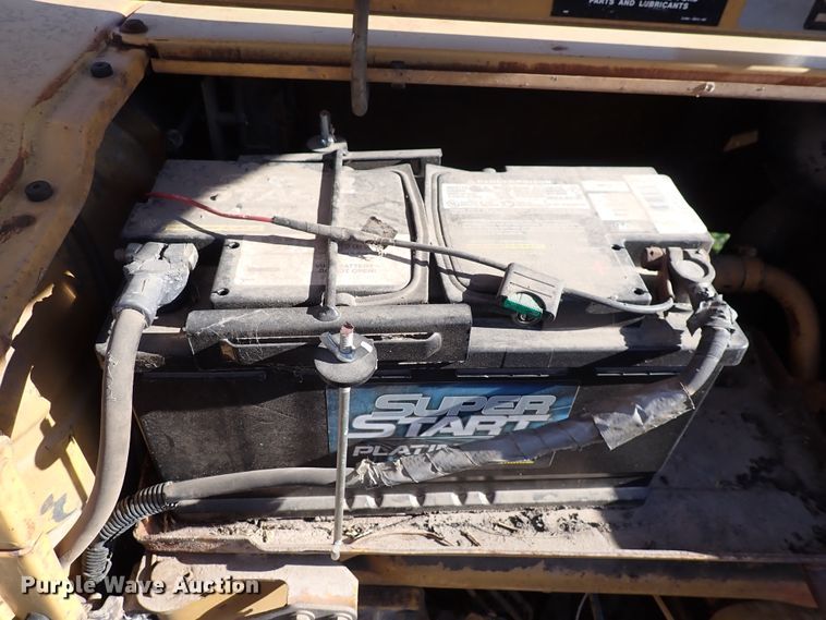 image for item DN2402 Ford 250C  tractor