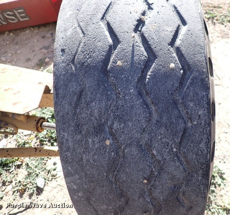 image for item DN2402 Ford 250C  tractor