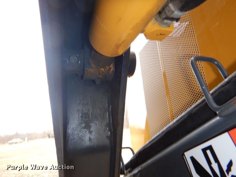 image for item DN2552 2010 John Deere 318D  skid steer loader