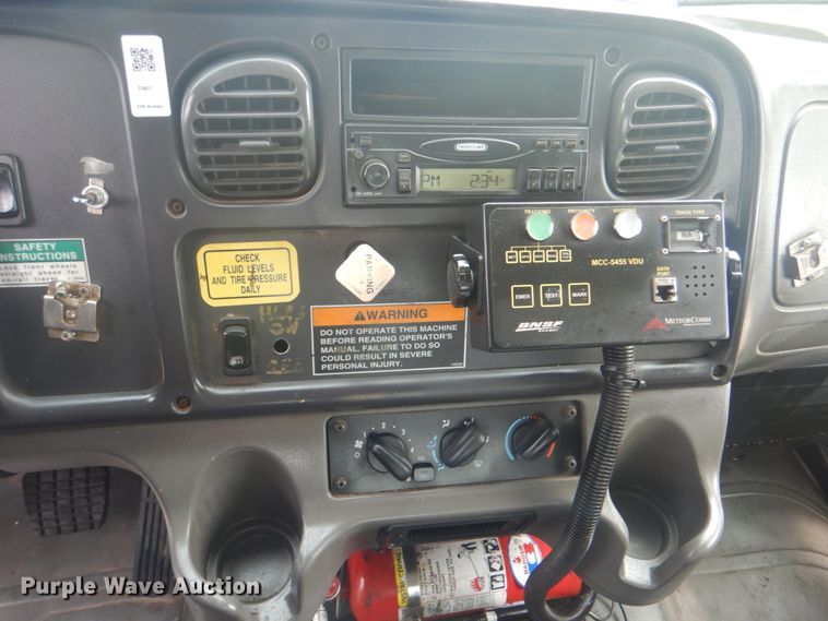 image for item HT9459 2004 Freightliner Business Class M2  utility / service truck