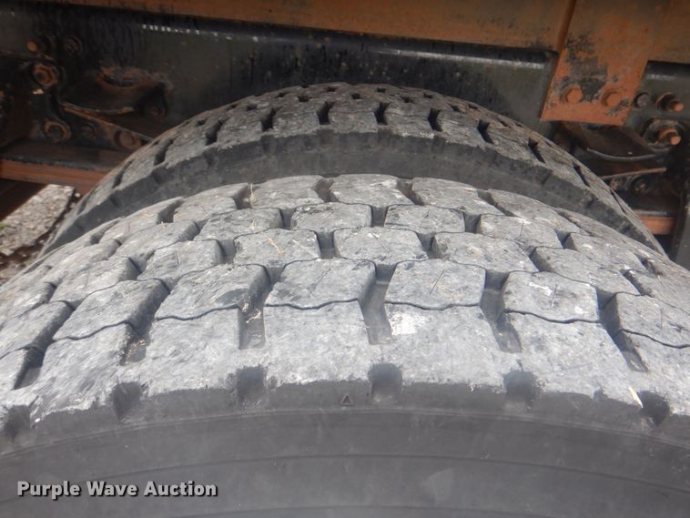 image for item HT9459 2004 Freightliner Business Class M2  utility / service truck