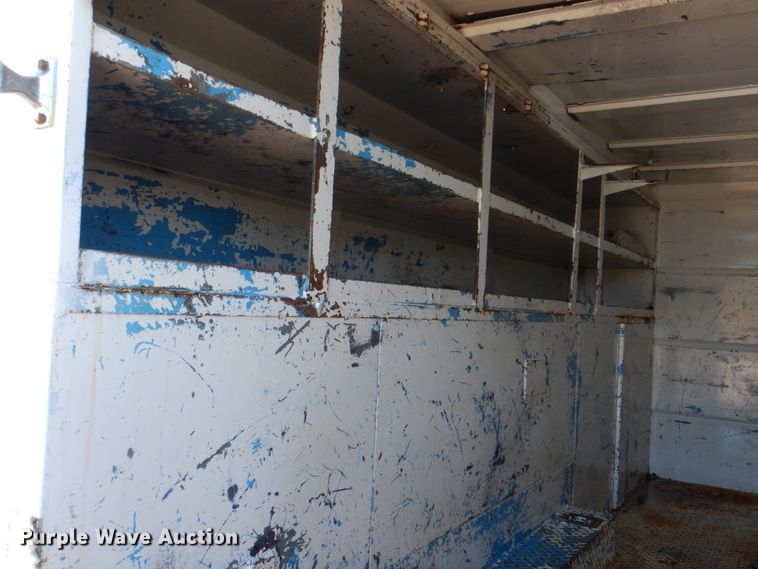 image for item HT9492 2000 Freightliner FL70  utility / service truck