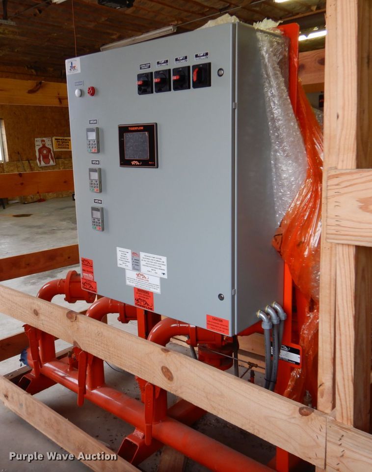 image for item IB9505 Tigerflow ES-3000  Domestic Triplex VFD booster pump