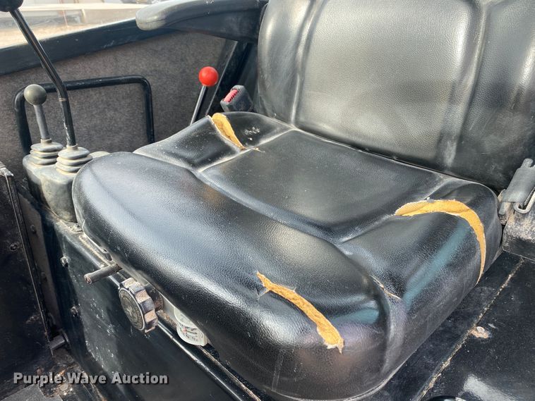 image for item IG9271 2010 Willmar Wrangler 4560  compact wheel loader