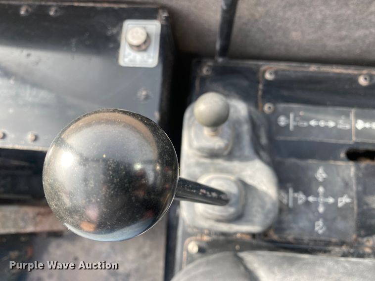 image for item IG9271 2010 Willmar Wrangler 4560  compact wheel loader