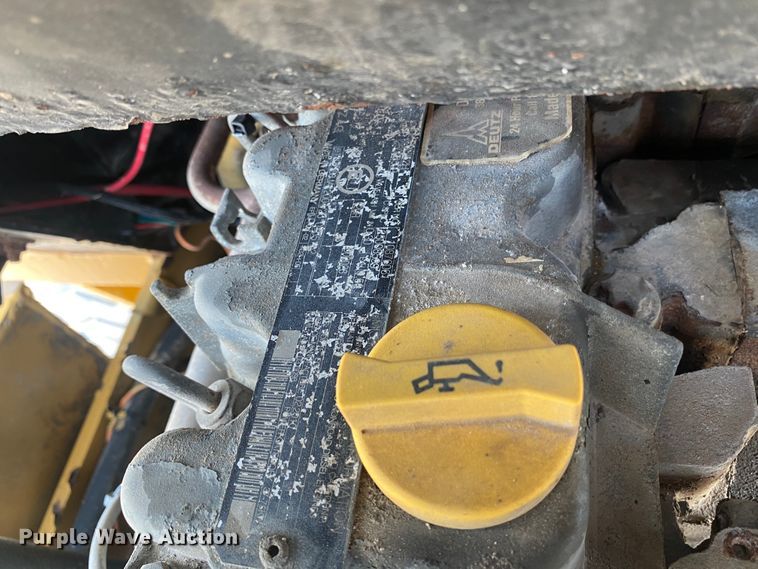 image for item IG9271 2010 Willmar Wrangler 4560  compact wheel loader