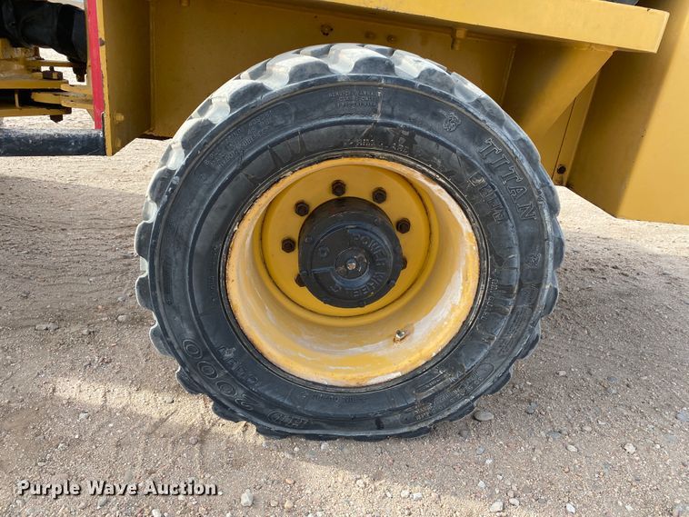image for item IG9271 2010 Willmar Wrangler 4560  compact wheel loader