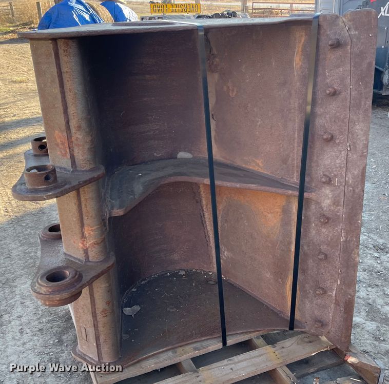 image for item IJ9523 48"W excavator bucket