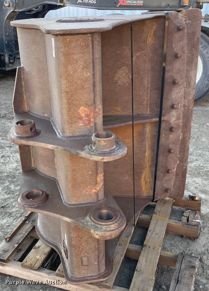 image for item IJ9523 48"W excavator bucket