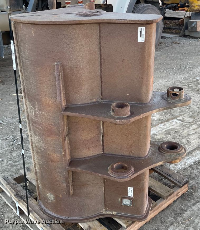 image for item IJ9523 48"W excavator bucket