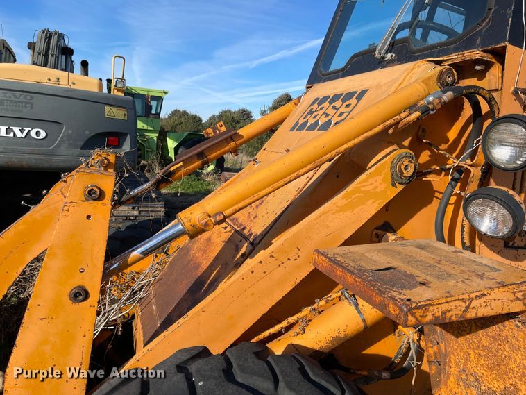 image for item IJ9526 1978 Case W14  wheel loader