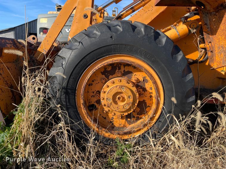 image for item IJ9526 1978 Case W14  wheel loader