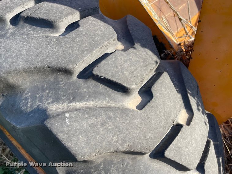 image for item IJ9526 1978 Case W14  wheel loader