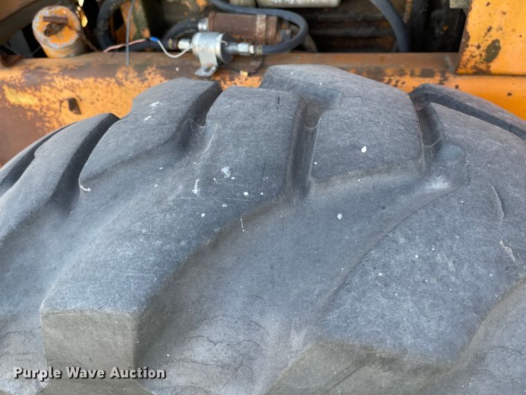 image for item IJ9526 1978 Case W14  wheel loader