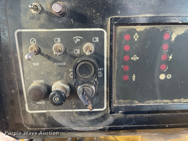 image for item IJ9527 1986 Caterpillar D6H LGP Series II  dozer